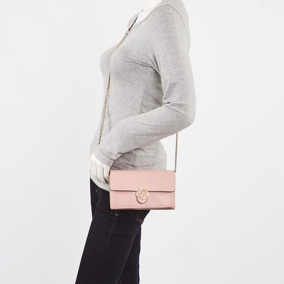 Gucci Pink Pebbled Leather Interlocking G Wallet on Chain Clutch Bag - Picture 1 of 10